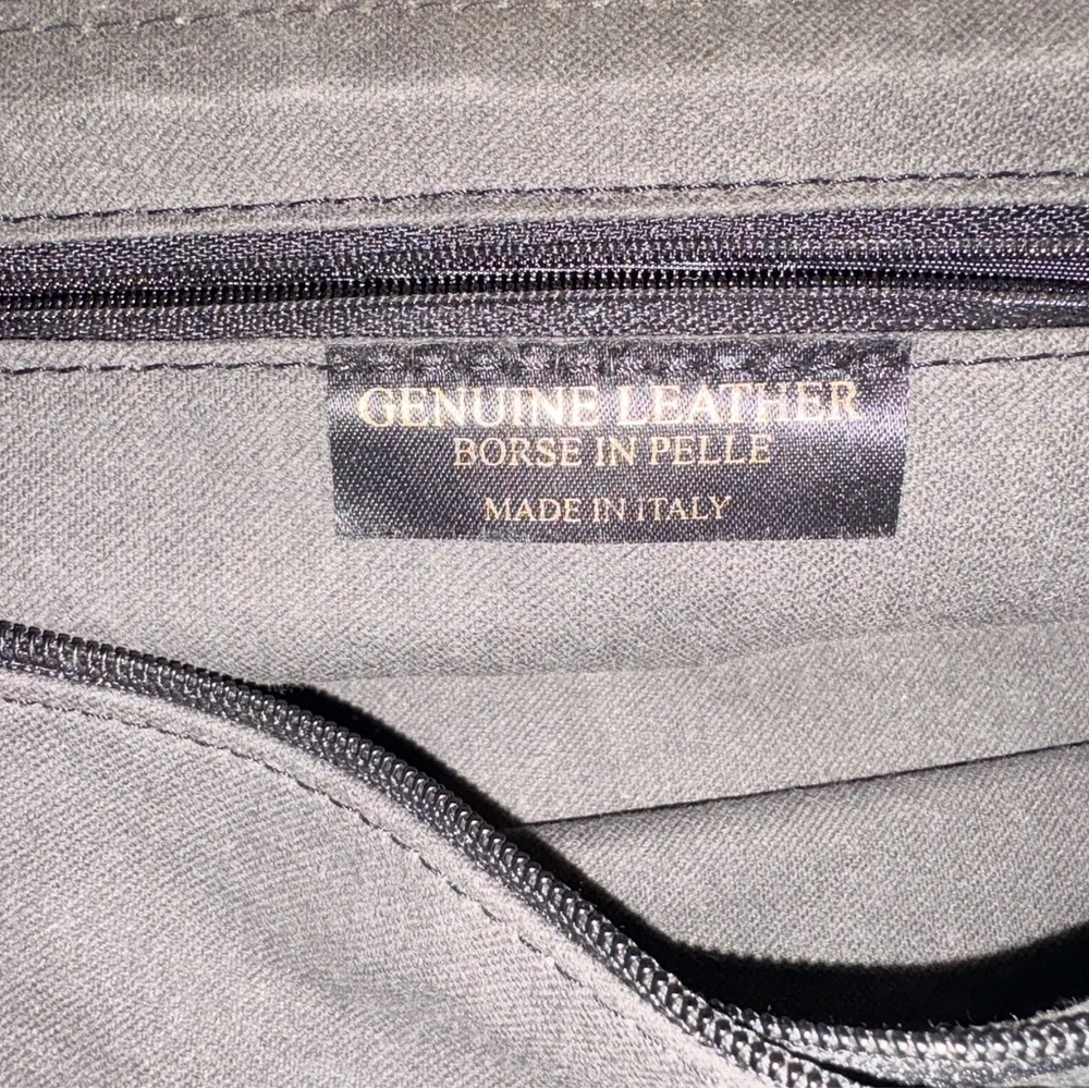 RARE XL Italian Leather Croc Doctor Bag - Electric Amethyst - Picture 2 of 16